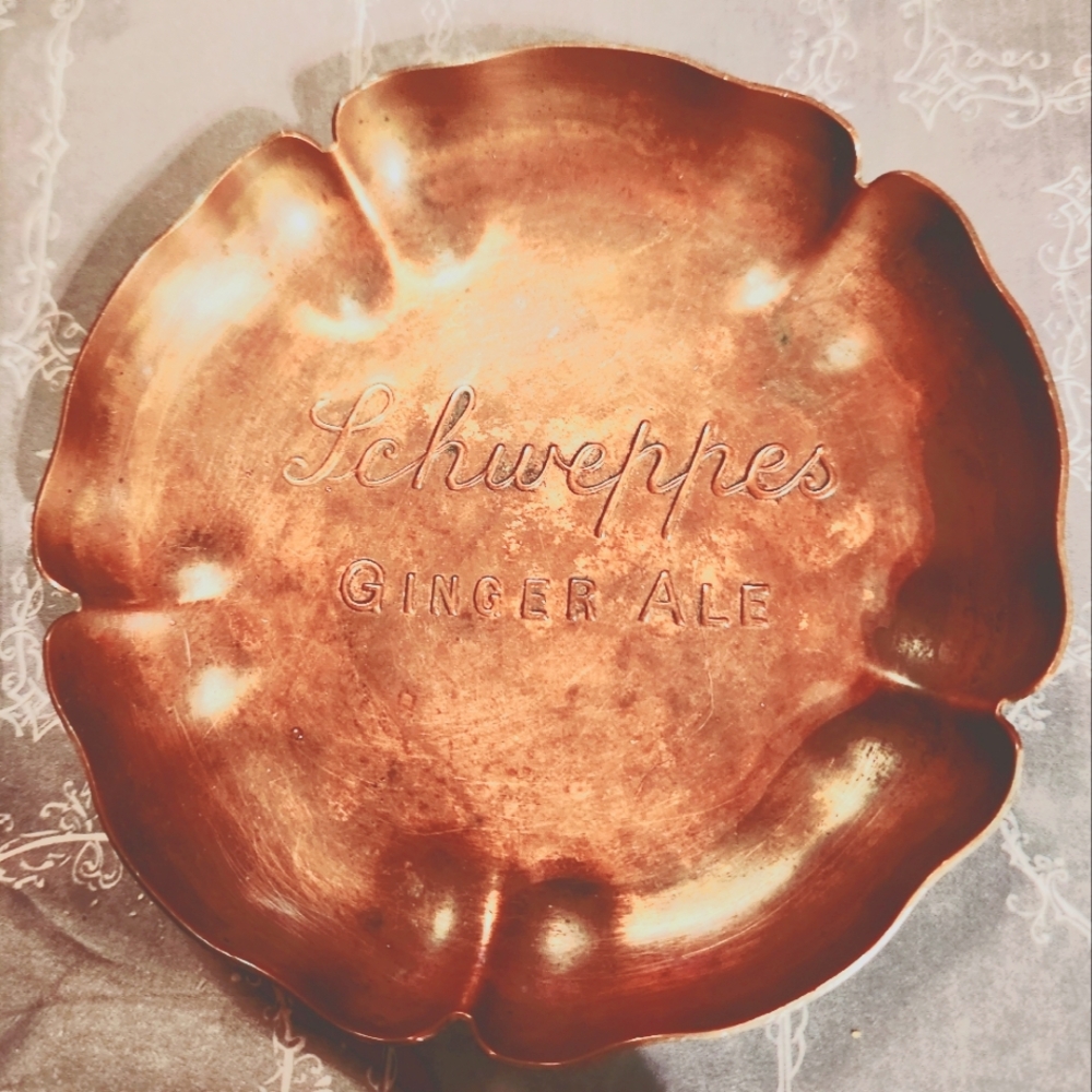 Vintage Round Copper Advertising Coin Tray Schweppes Ginger Ale C. 1930